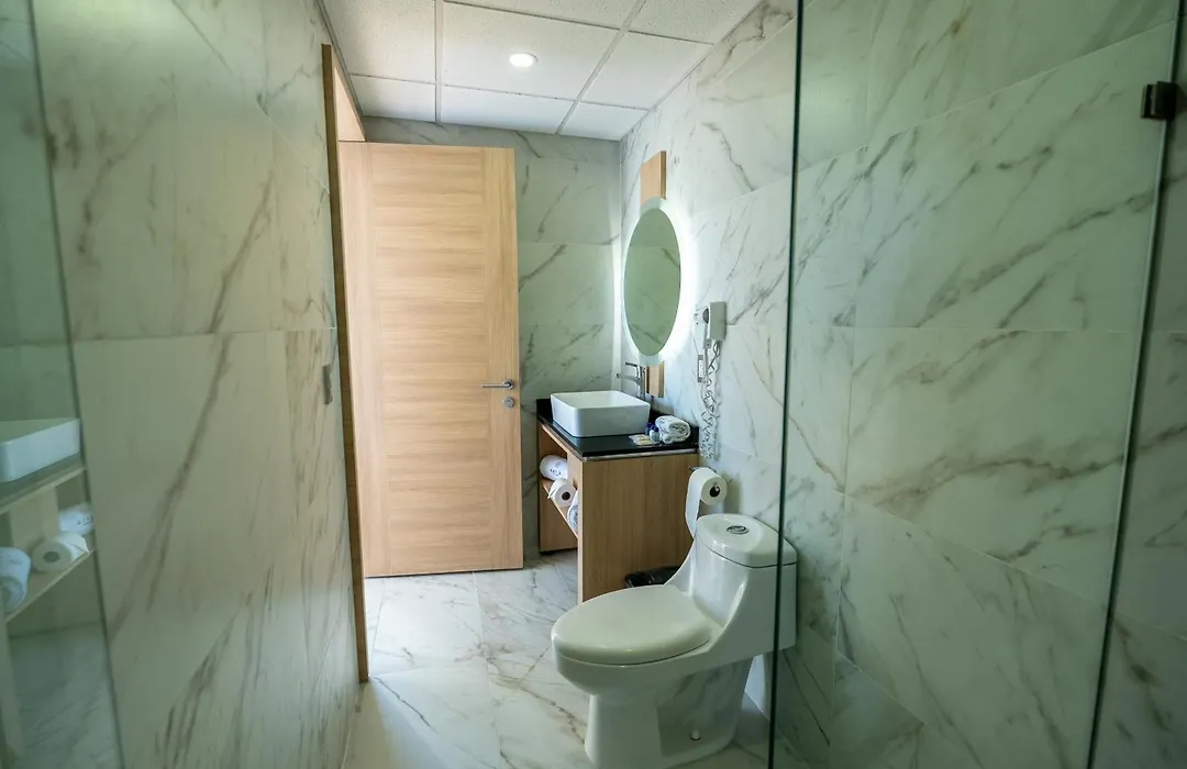Hotel Kavia Monterrey-1
